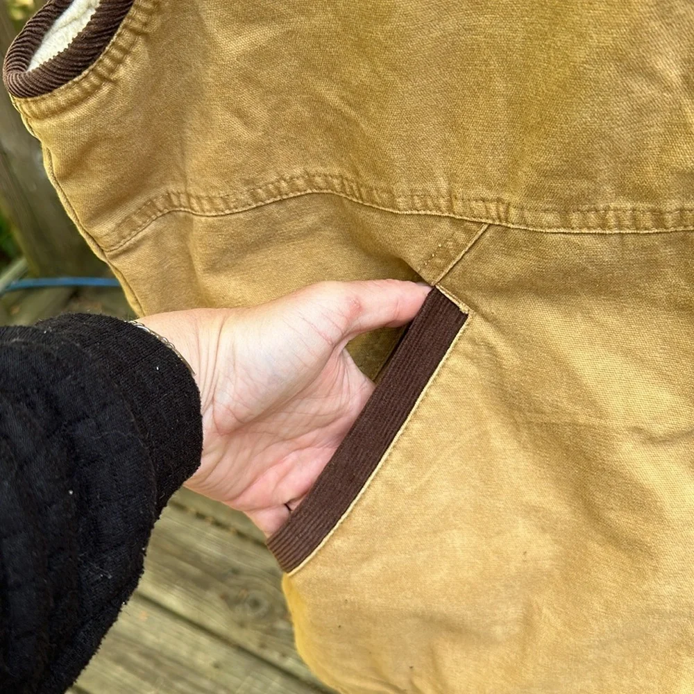 WRANGLER HERO UTILITY VEST​ - Picture 2 of 6